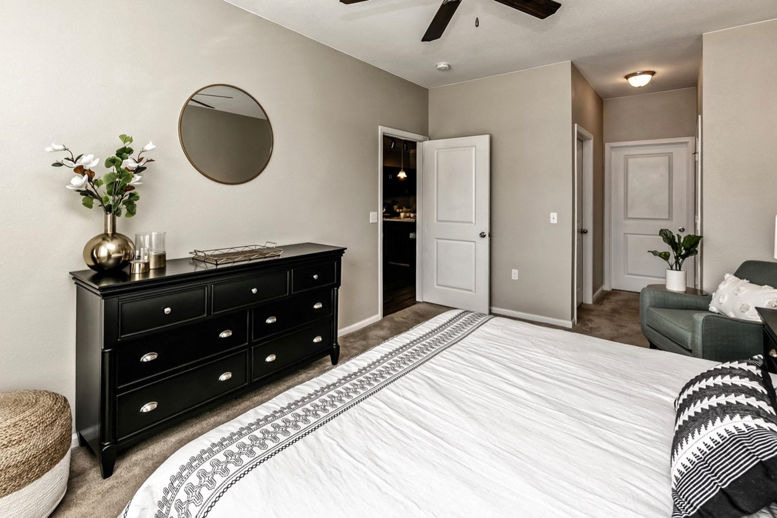 Legacy Commons Apartments, 17011 Wright Plaza, Omaha, NE RentCafe